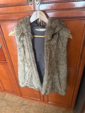 Hollister Brown Faux Fur Hooded Vest